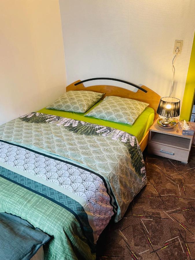 Bien-Etre-Au-Calme Et Parking Gratuit Villa ซีราริง ภายนอก รูปภาพ